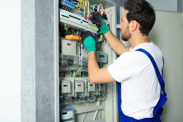 Best Circuit Breaker Repair  in Olivet, TN